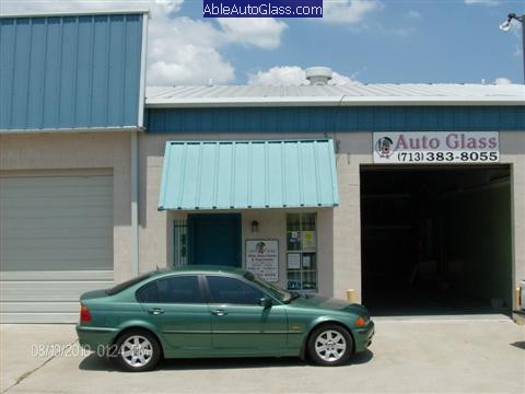 BMW-323i-1999-Windshield-Replace-Ready-for-Delivery