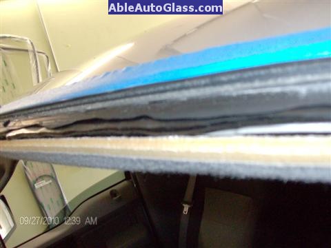 Ford F150 2005-2008 Standard Cab Windshield Repalcement -  Notice the 2 Layers of Urethane-Seal - This is Called Close Cut -