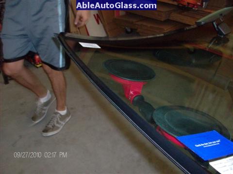 Ford F150 2005-2008 Standard Cab Windshield Repalcement -  Urethane Seal Applied to Windshield