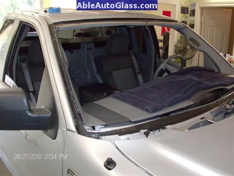 Ford F150 2005-2008 Standard Cab Windshield Repalcement - View of Primed Pinchweld