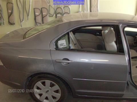 Ford Fusion 2006-2011 Vent Glass Replacement - All Back Together