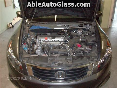 Honda Accord 2010 Front Windshield Replacement - Cowl and Wipers Removed