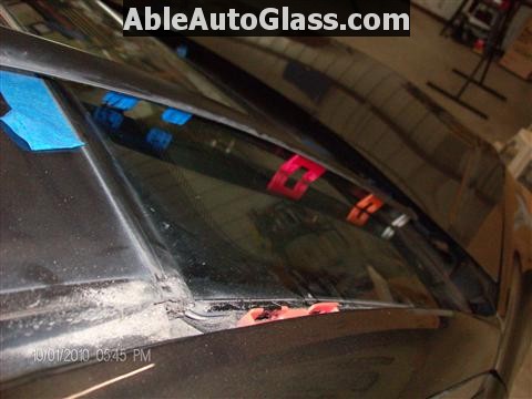 Honda Accord 2010 Front Windshield Replacement - View of A-pillar Clips