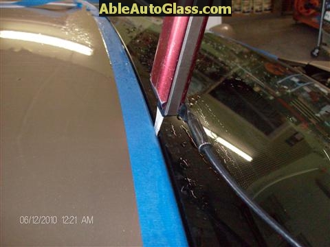 Toyota Corolla 2009-2011 Acoustic Windshield - using paint protector blade